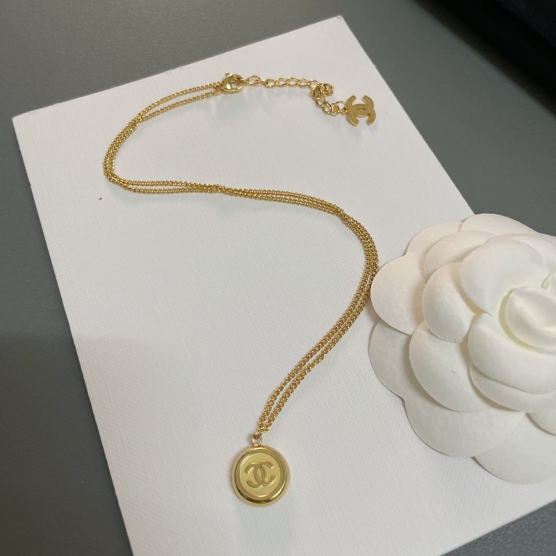 Ch**el necklaces